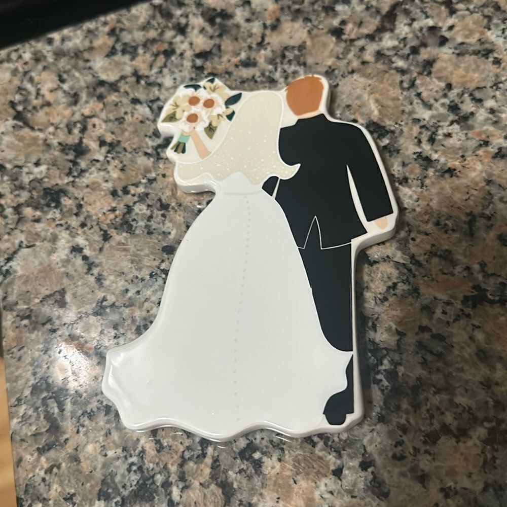 Bride and Groom Mini Happy Everything Attachment